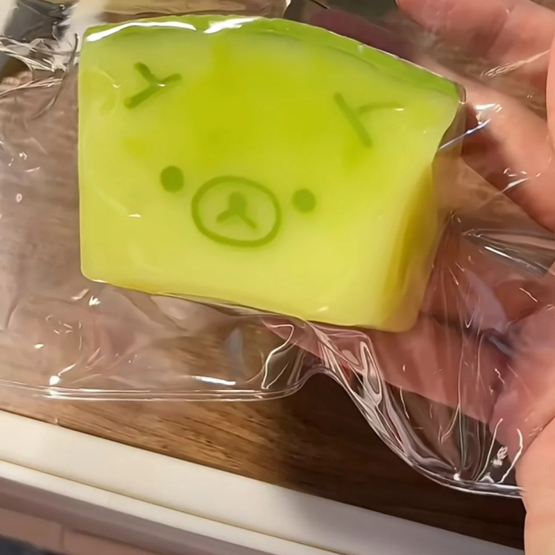 Jasnozielony melonowy miś Rila – Desk Setup Kawaii recenzja i cena