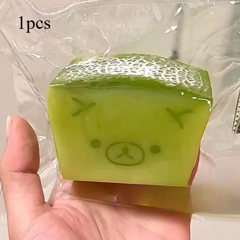 Jasnozielony melonowy miś Rila – Desk Setup Kawaii recenzja i cena